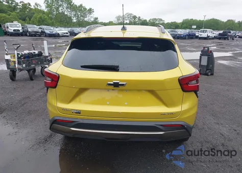 2025 Chevrolet Trax Fwd Activ z USA, uszkodzony, nr VIN KL77LKEP2SC124485